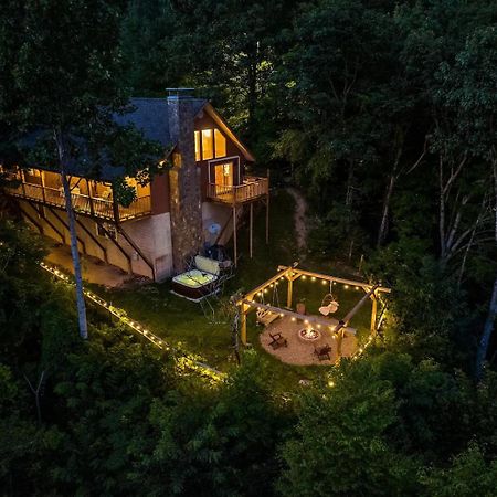 Maggie Valley Cabin With Beautiful Mountain Views, Hottub, Pet Friendly, Gameroom, Fireplace Exterior foto