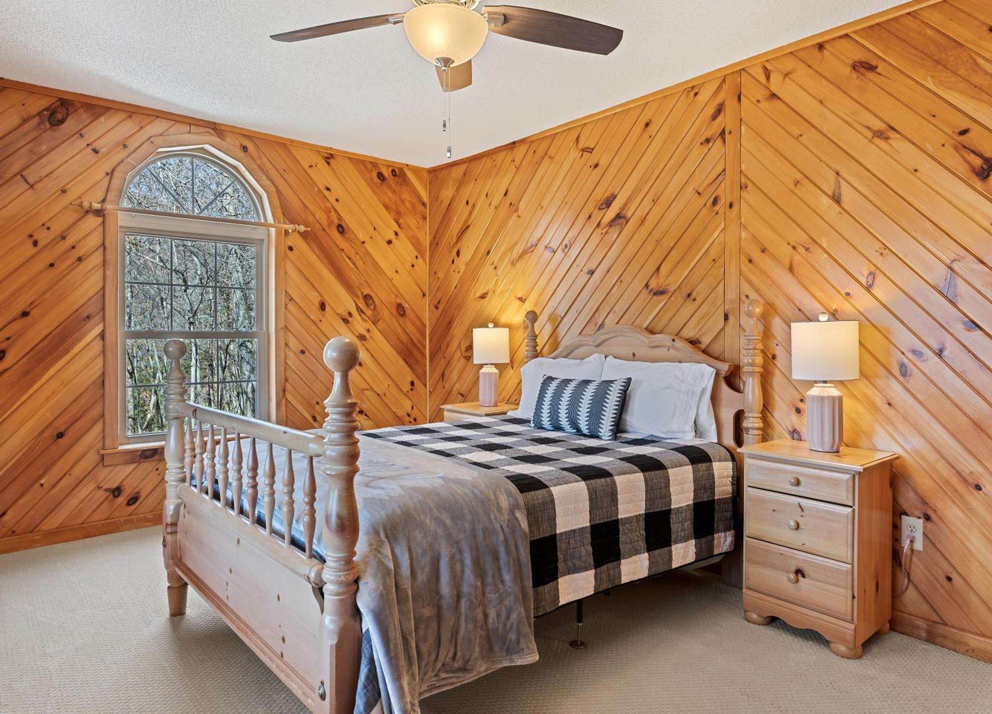 Maggie Valley Cabin With Beautiful Mountain Views, Hottub, Pet Friendly, Gameroom, Fireplace Exterior foto