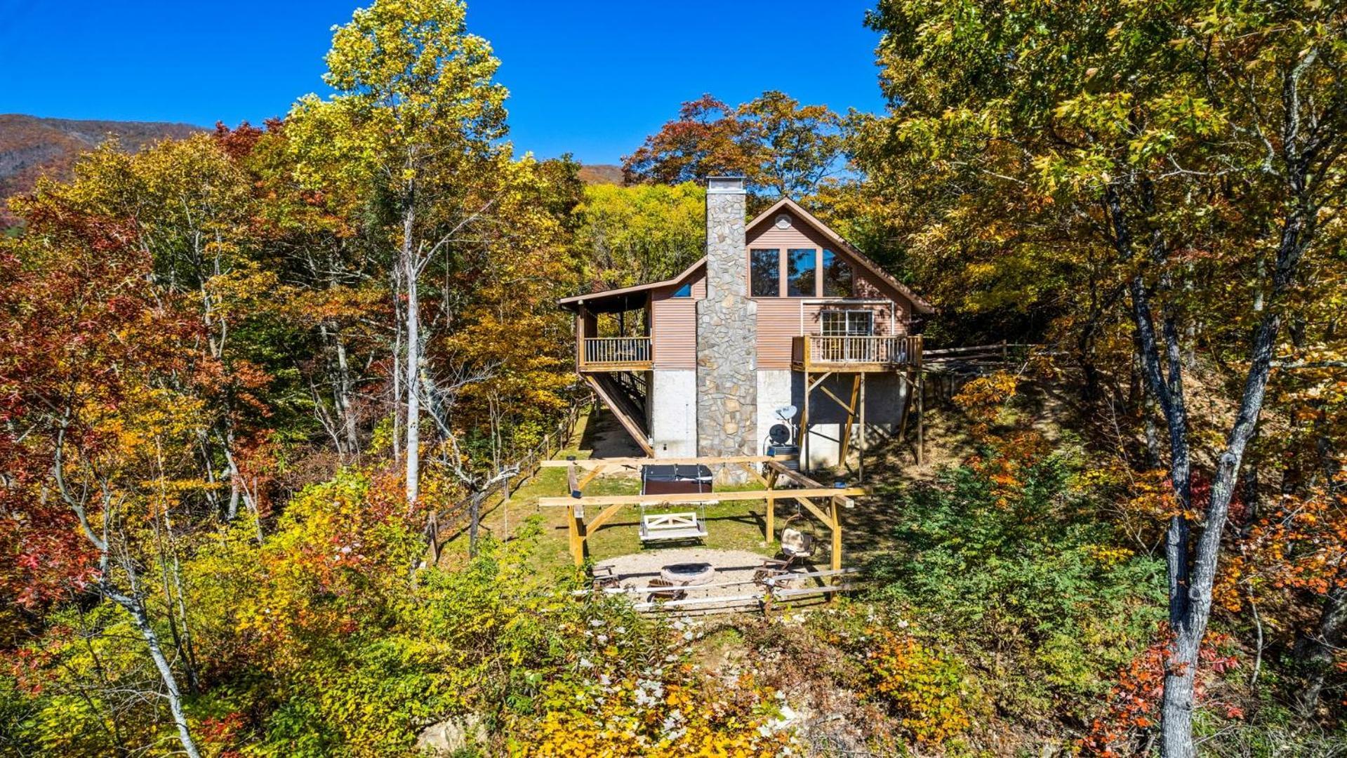 Maggie Valley Cabin With Beautiful Mountain Views, Hottub, Pet Friendly, Gameroom, Fireplace Exterior foto